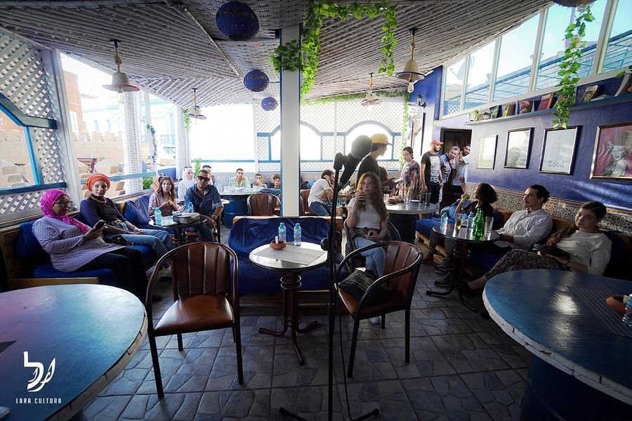 An open mic evening in a Larache venue